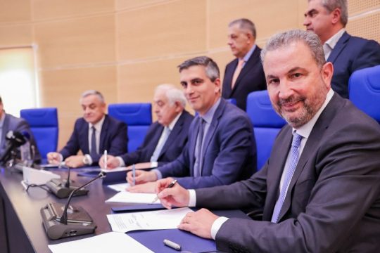 ΑΛΕΞΑΝΔΡΟΣ ΕΞΑΡΧΟΥ
